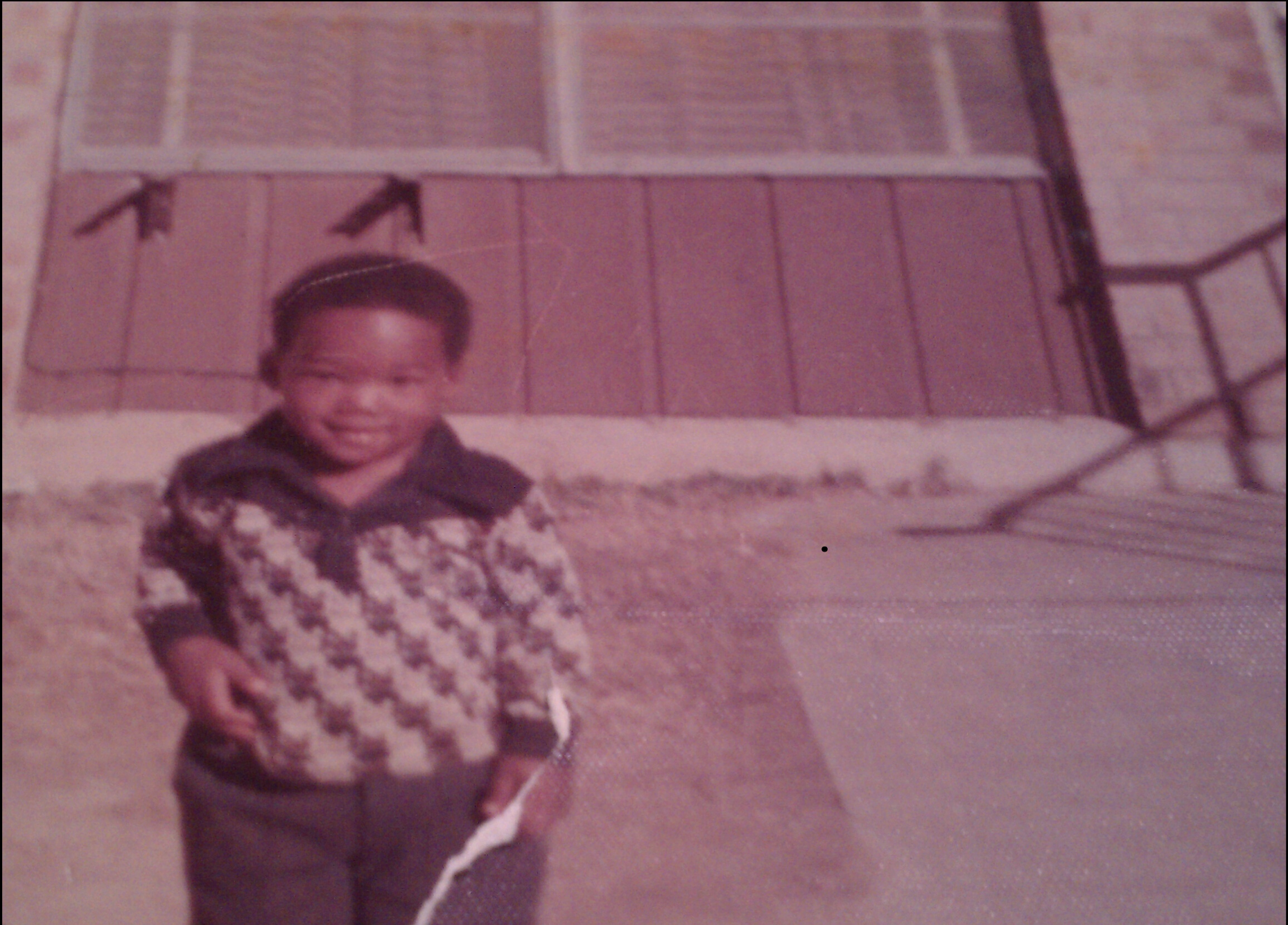 Young Shawn Weekly Marshall Apartments Eastside of Austin Texas cira 1978